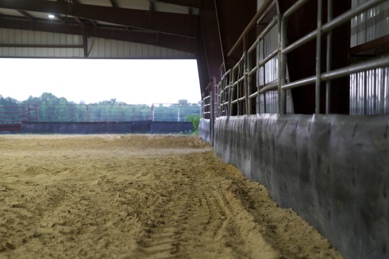 273+/- Acres With 20,000 Square Covered Arena - photo 8
