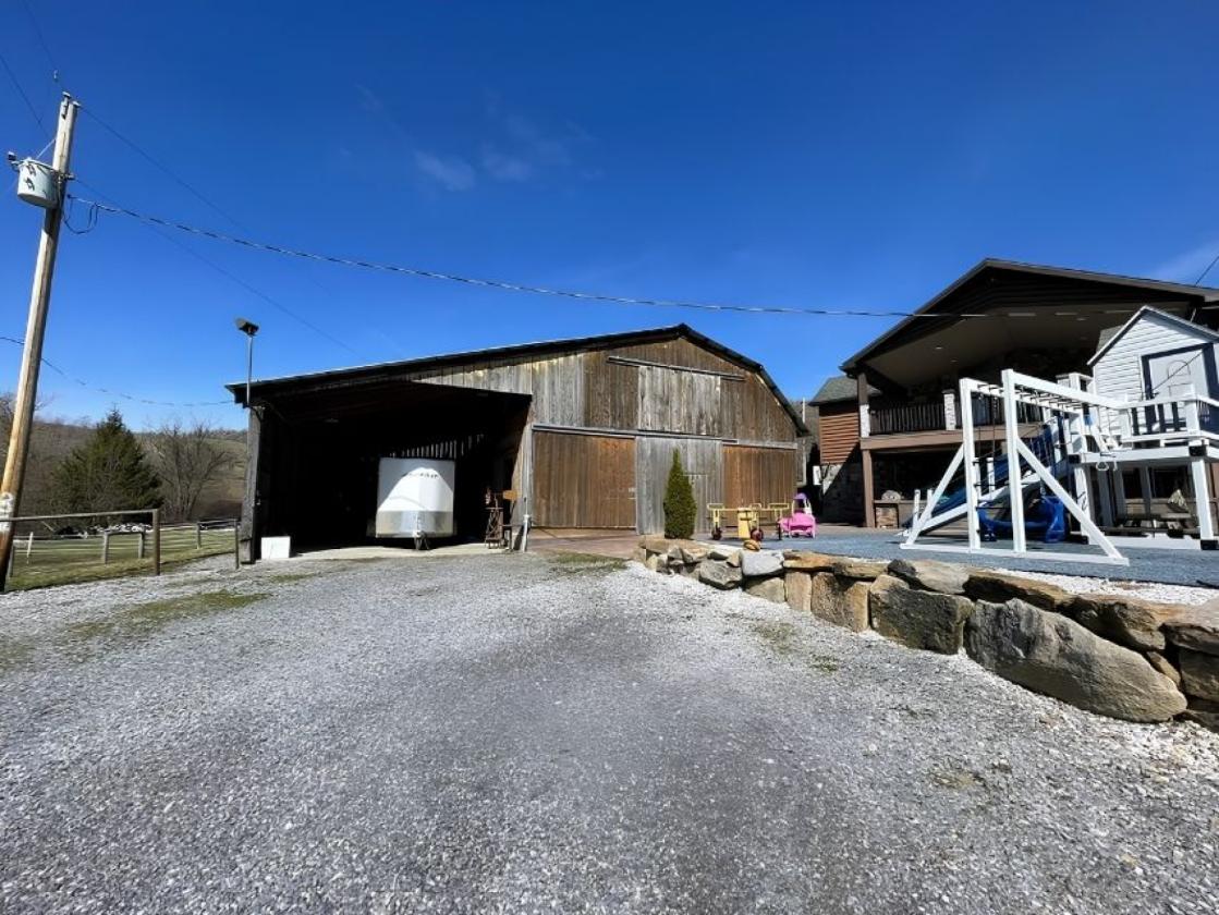 8BR Estate on 44.55 Acres with Equestrian Setup - photo 25