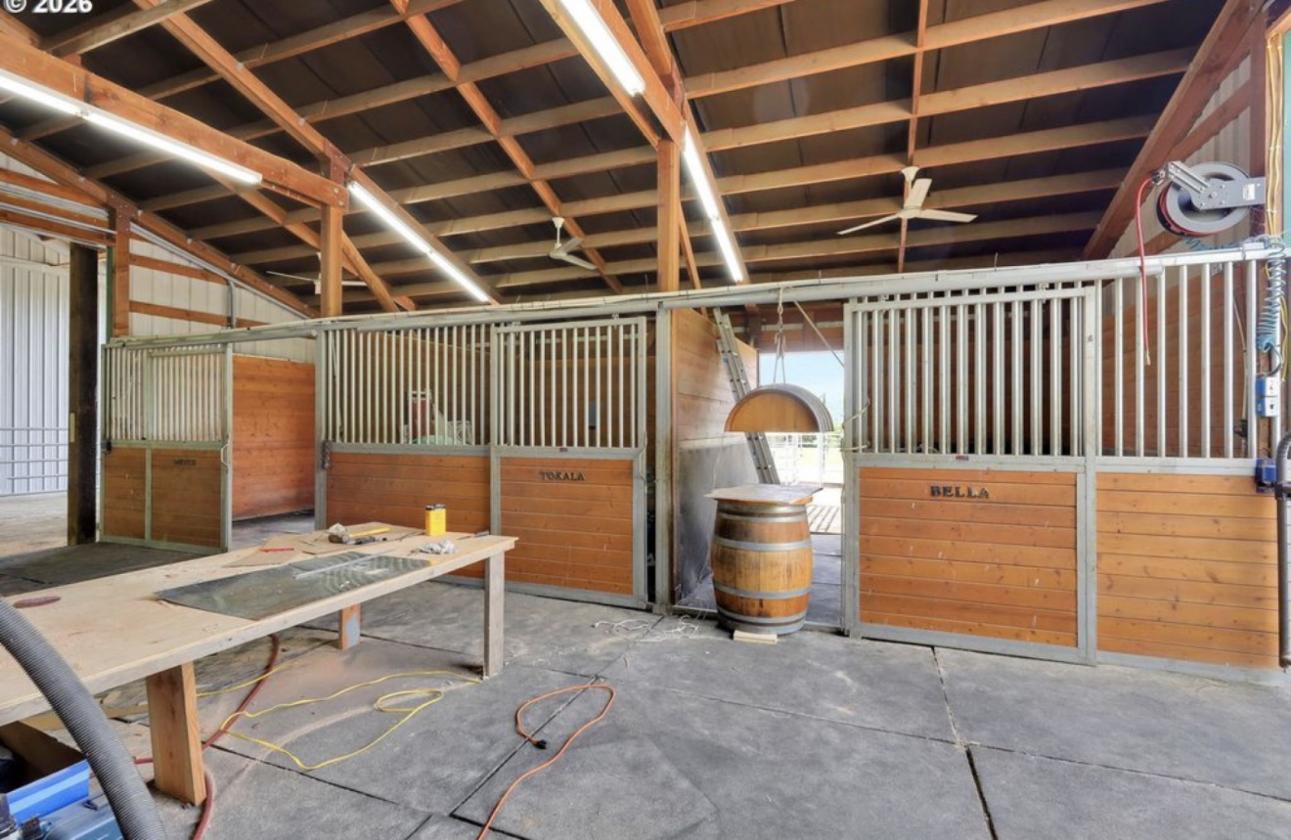 Horse property with giant covered arena - photo 22