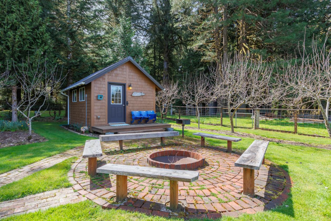 Home with Barn and nearly 24 Acres of fenced land - photo 13