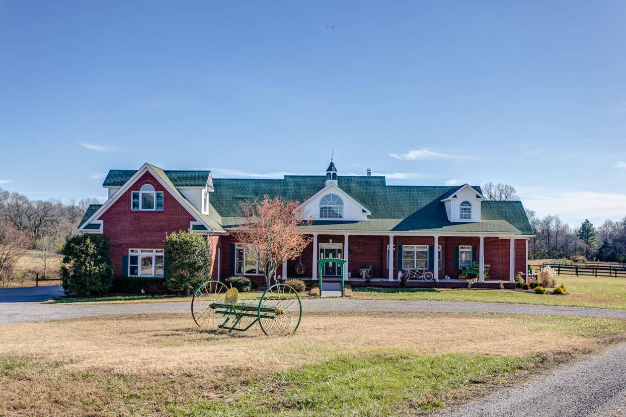 83+ Acre TN Horse Farm, Easy Commute to Nashville Columbia, Maury County, Tennessee