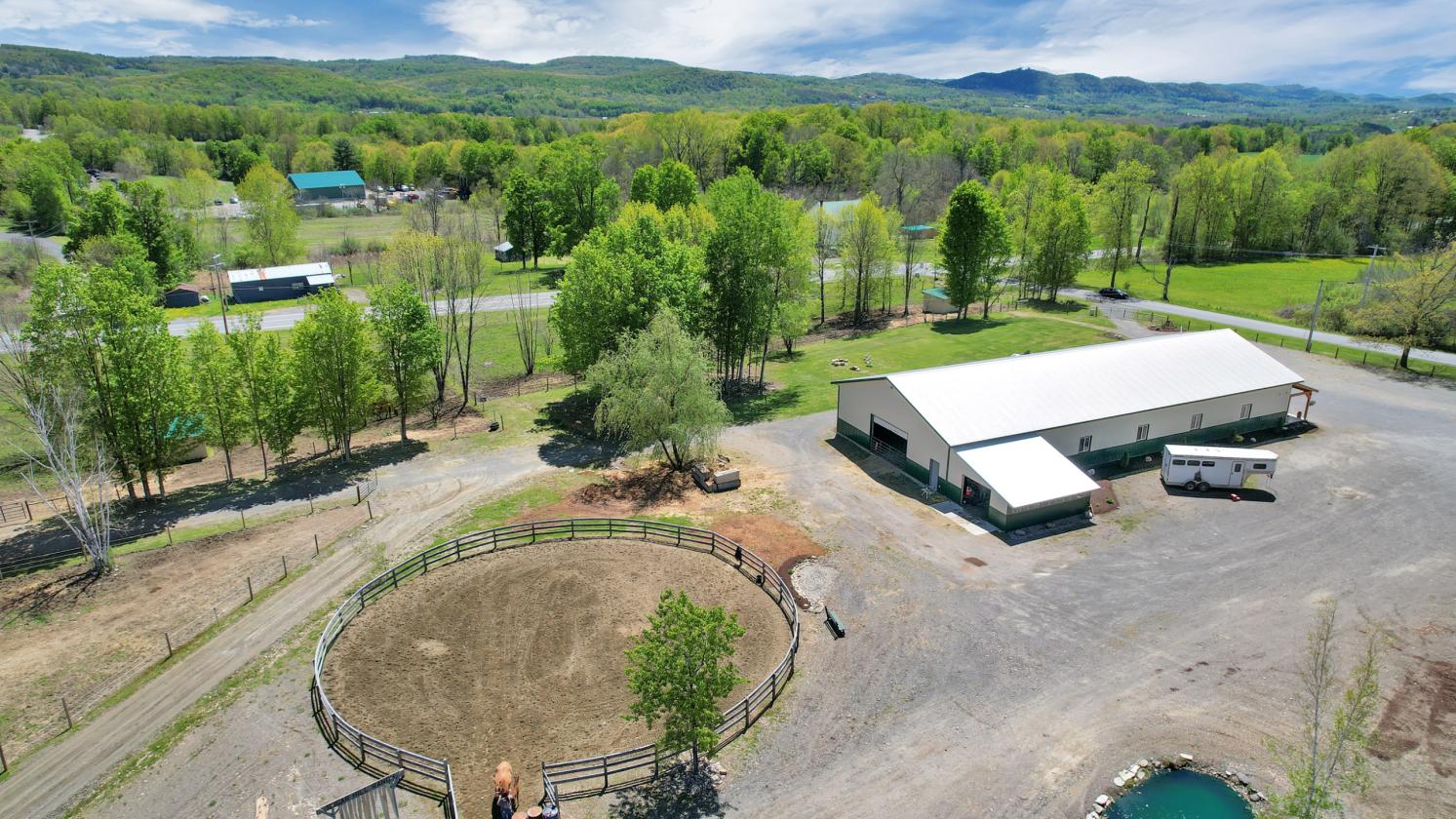 Upstate NY Equine Training & Breeding Facility - photo 12