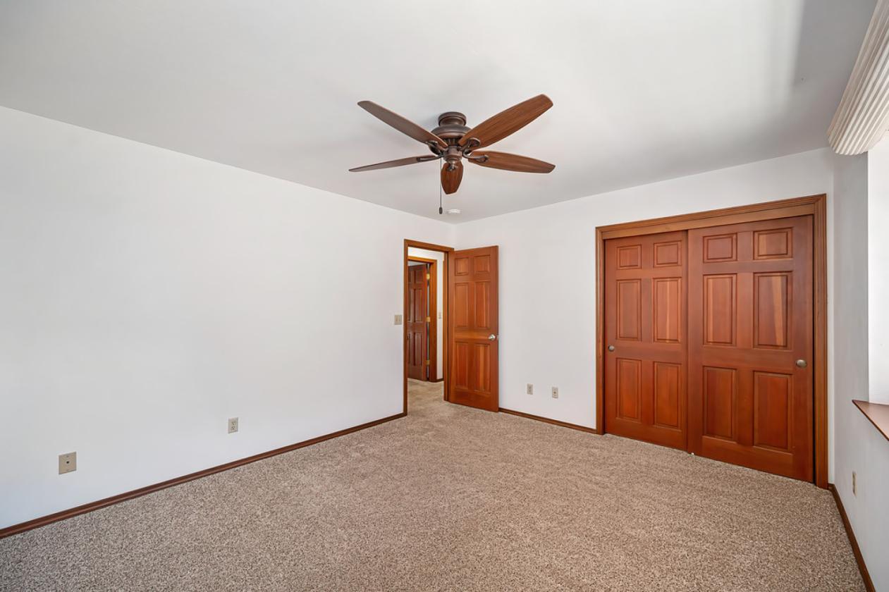 25-Acre Country Home & Horse Property - photo 21