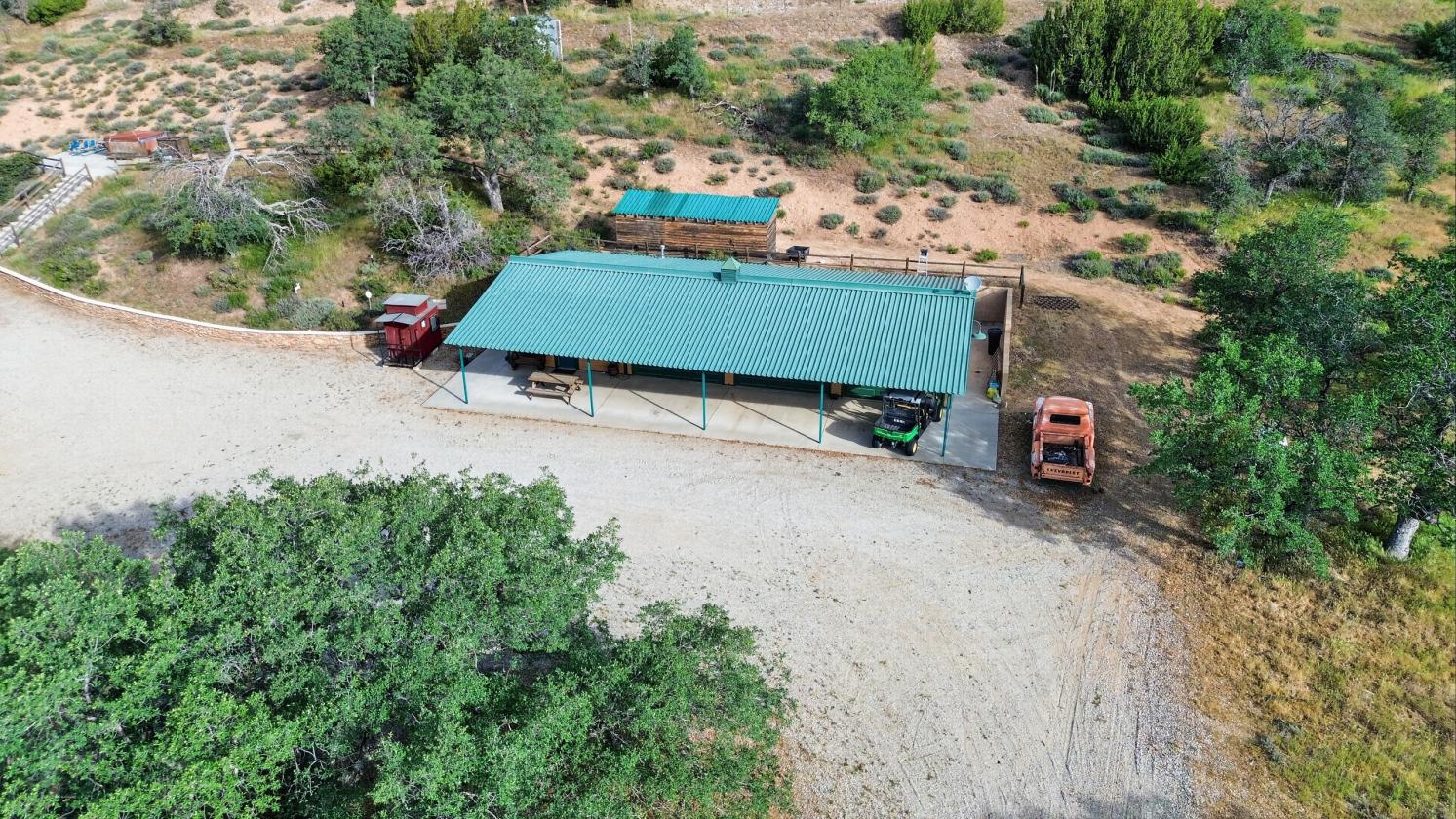 Exquisite 23.6 Acre Equestrian Estate - photo 16