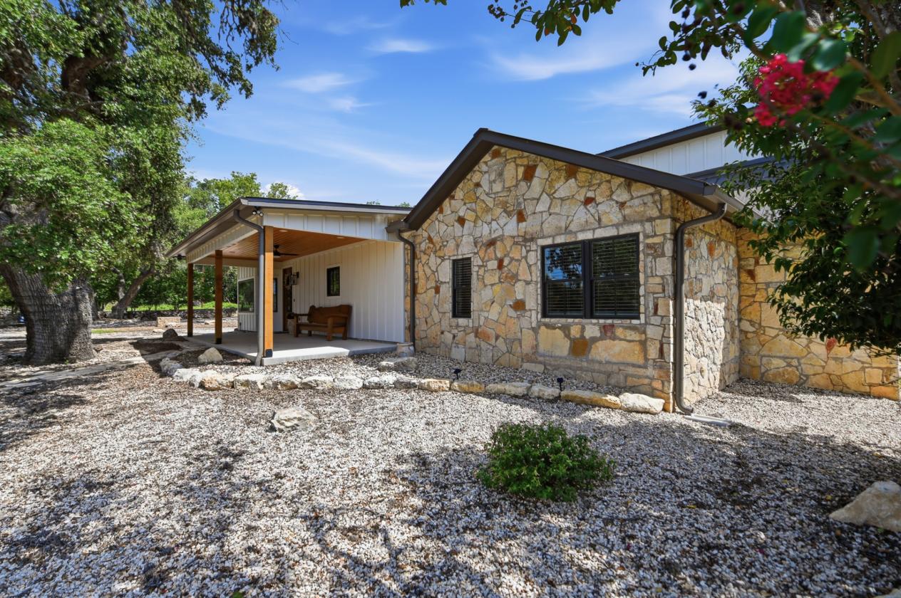 Home-Business! Hill Country Horse Home 5.79 Acres - photo 23