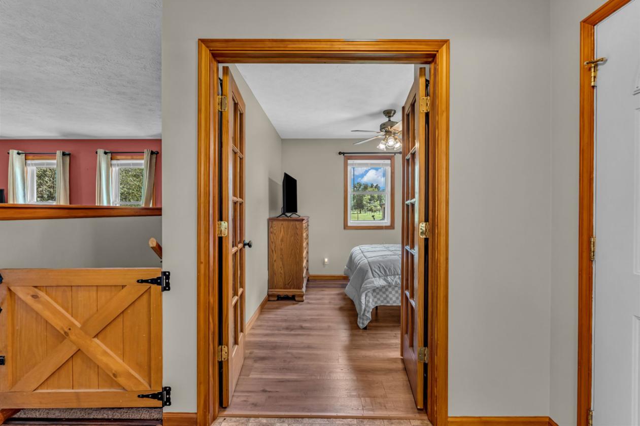 Horse Lover’s Paradise | 5+ Acres, Barn, Arena - photo 27