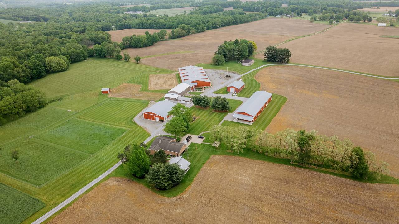 Horse Property for sale.