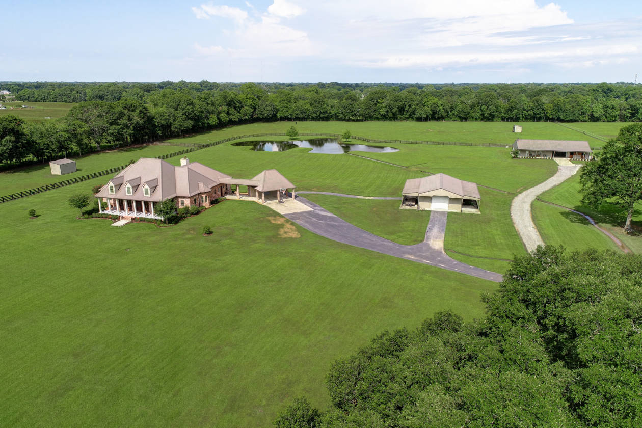 Horse Farms For Sale in Louisiana, Horse Farms & Ranches For Sale in LA