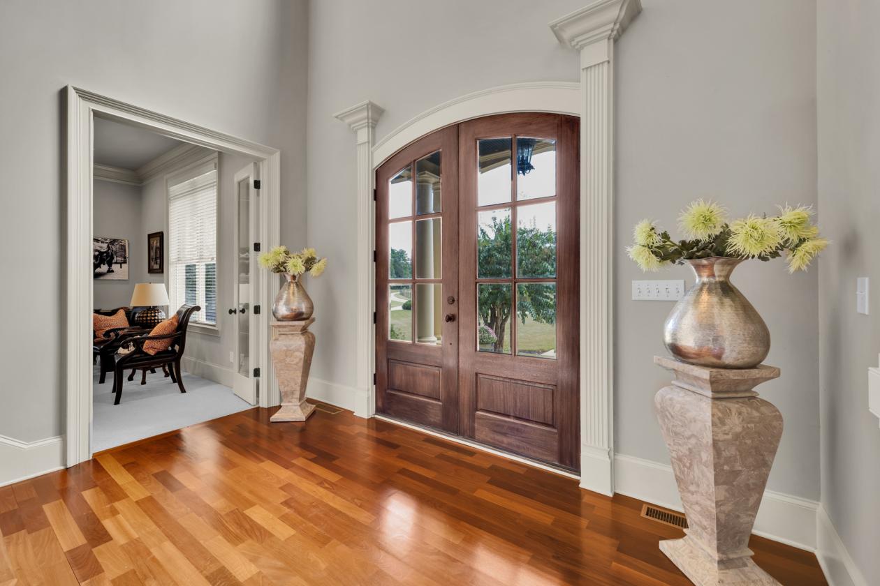 Luxury Country Estate on 15.6 Acres - photo 7