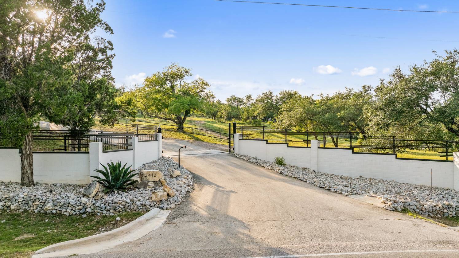 Luxury Texas Hill Country Equestrian Estate - photo 19
