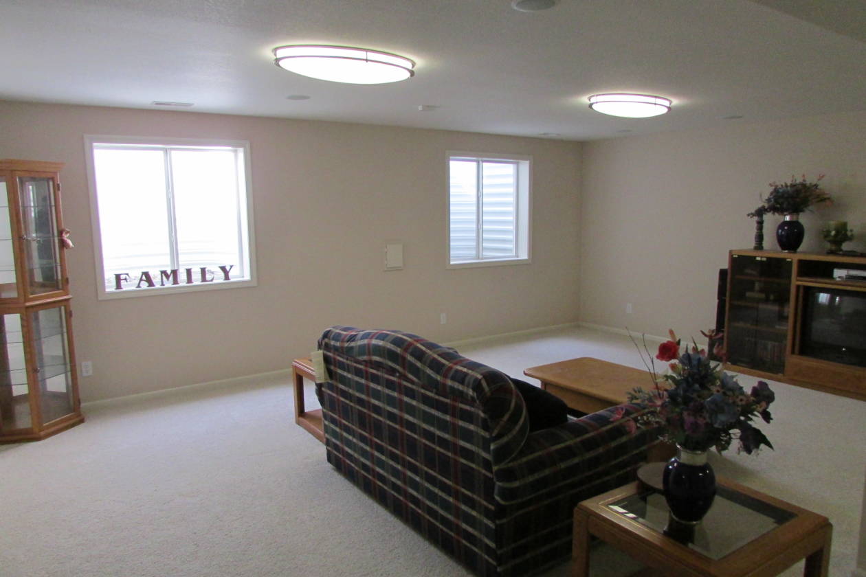 40 acre Horse Farm with Large Custom Home and Morton... Berryton