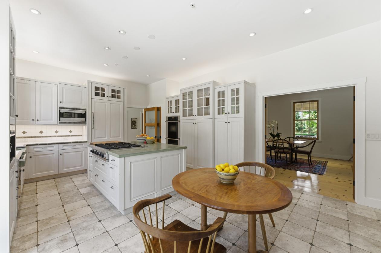 5 Acre Estate in the heart of Carmel Valley - photo 10