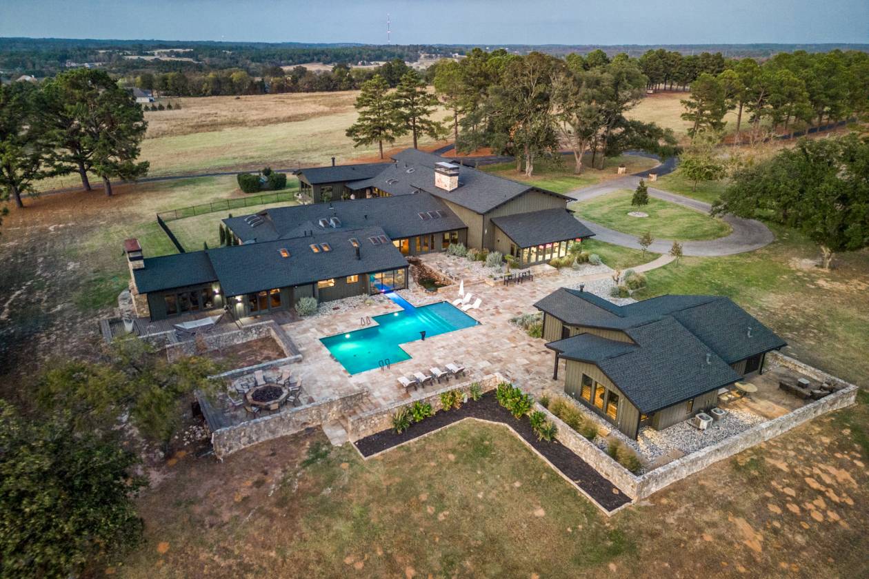 White Bison Ranch - 191 Ac - 1 Hr from Dallas - photo 1