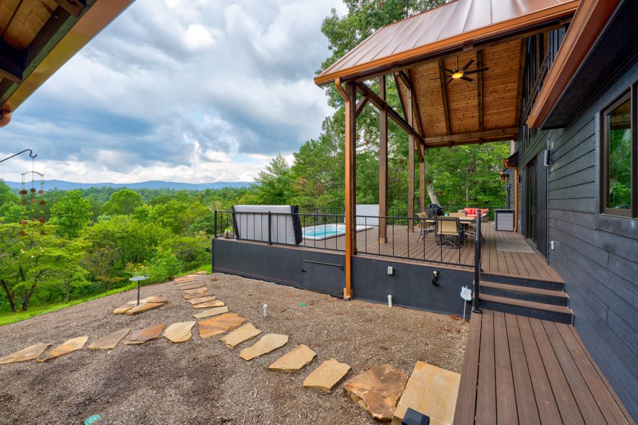 Welcome to "Holly Hill" Your luxury estate - photo 28