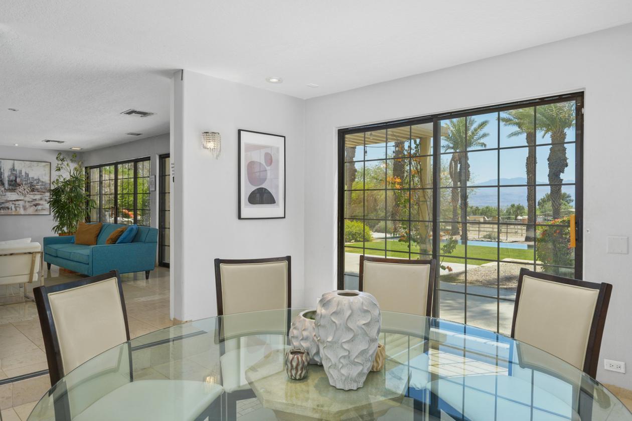 Gated Equestrian Estate with Arena & 4-Stalls - photo 9