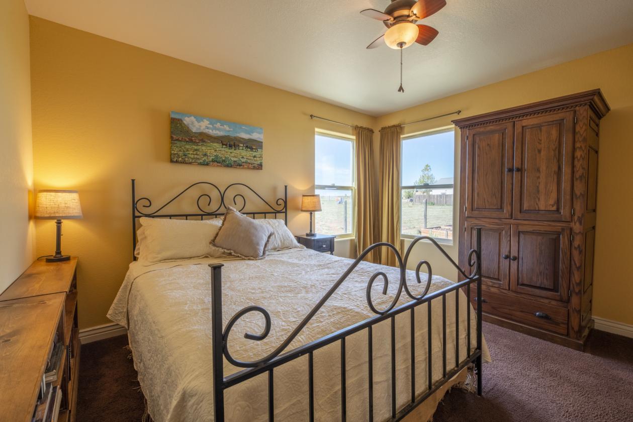 Exquisite Horse Property with Mountain Views - photo 29