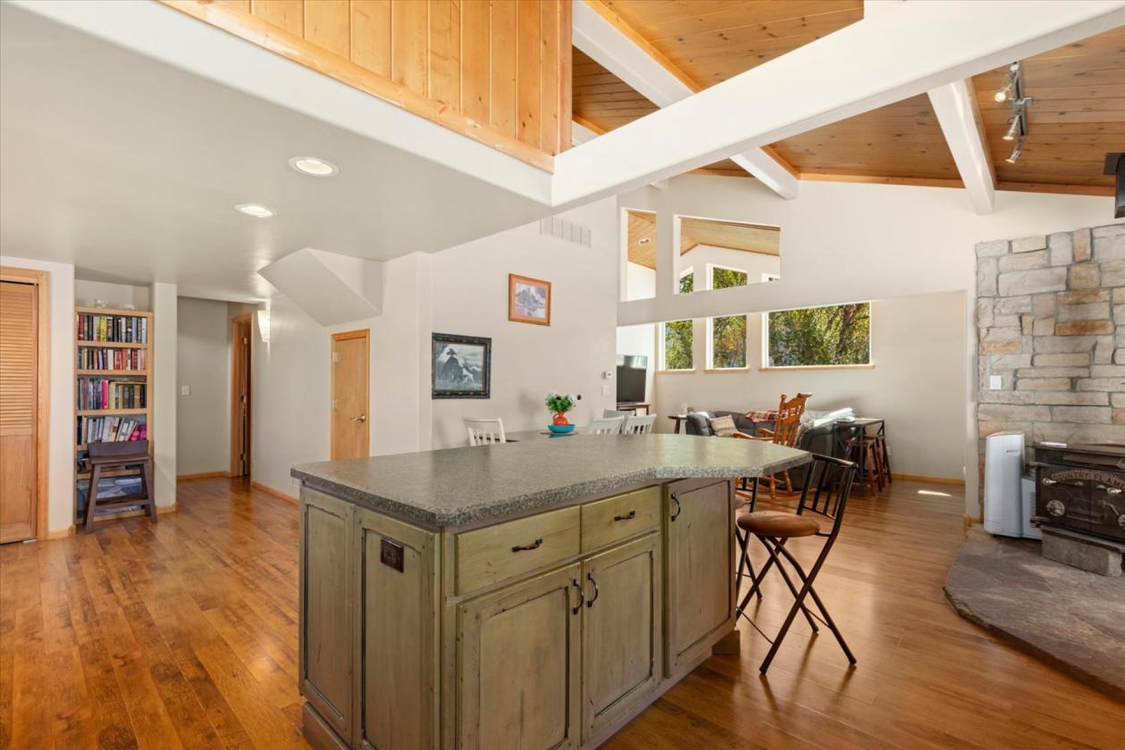 5-acre horse property - photo 19