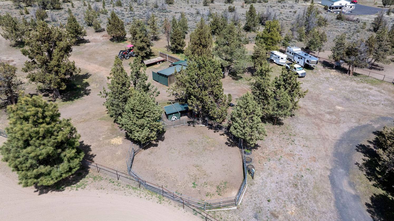 Horse Property for sale.
