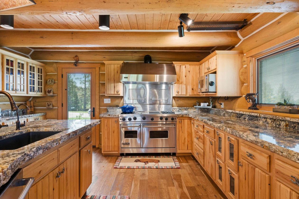 Piney Ridge Ranch - photo 2