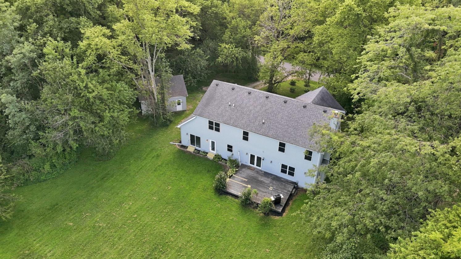21.49 acres w/ move-in ready home & horse barn - photo 21