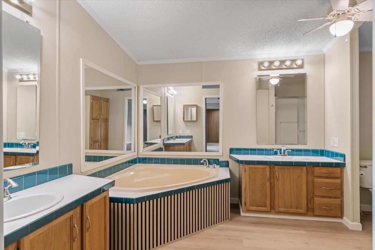 Rare 22.85-Acre Ranch in Rockwall County - photo 13