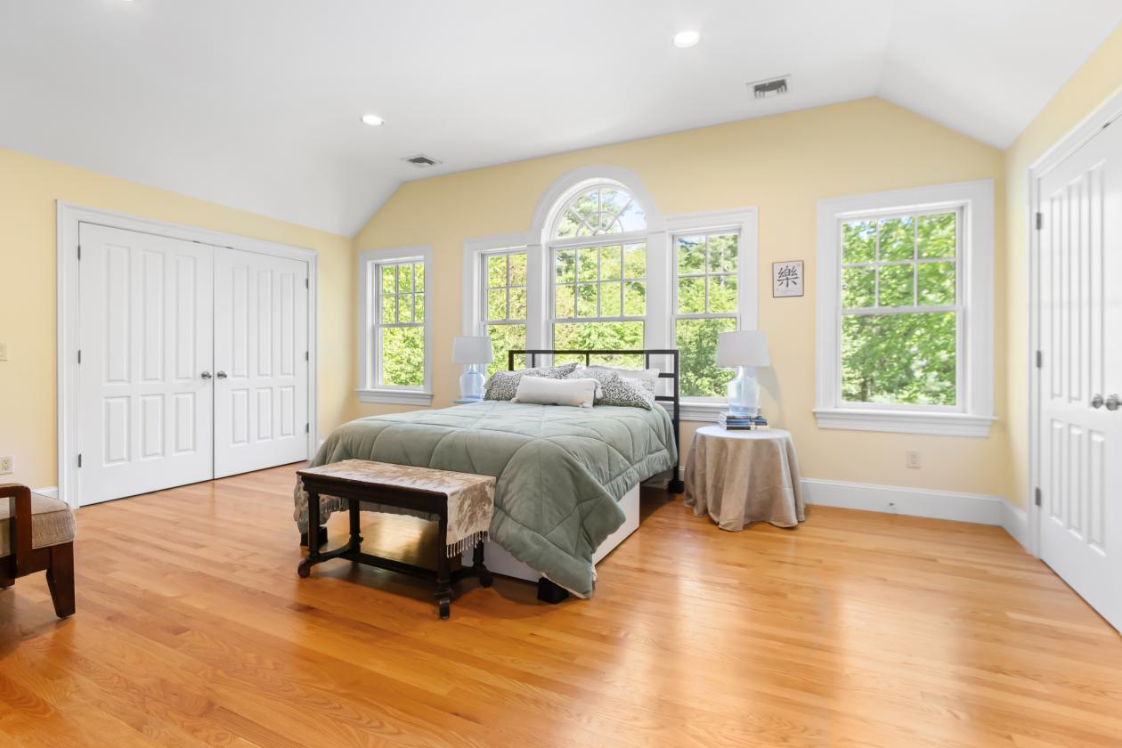 Equestrian property set on 32 acres in Holliston - photo 20