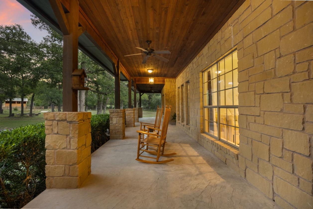 Beautiful Hill Country Home - photo 4
