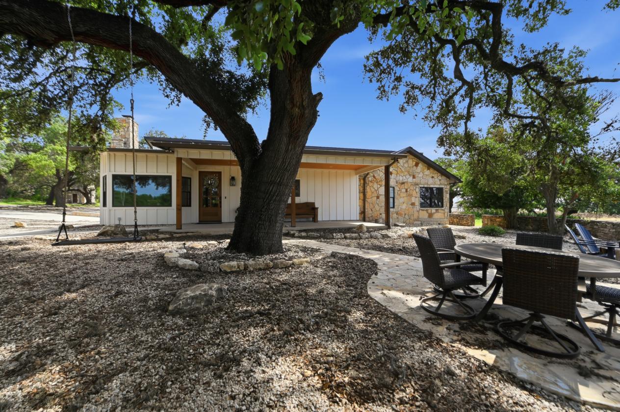 Home-Business! Hill Country Horse Home 5.79 Acres - photo 24