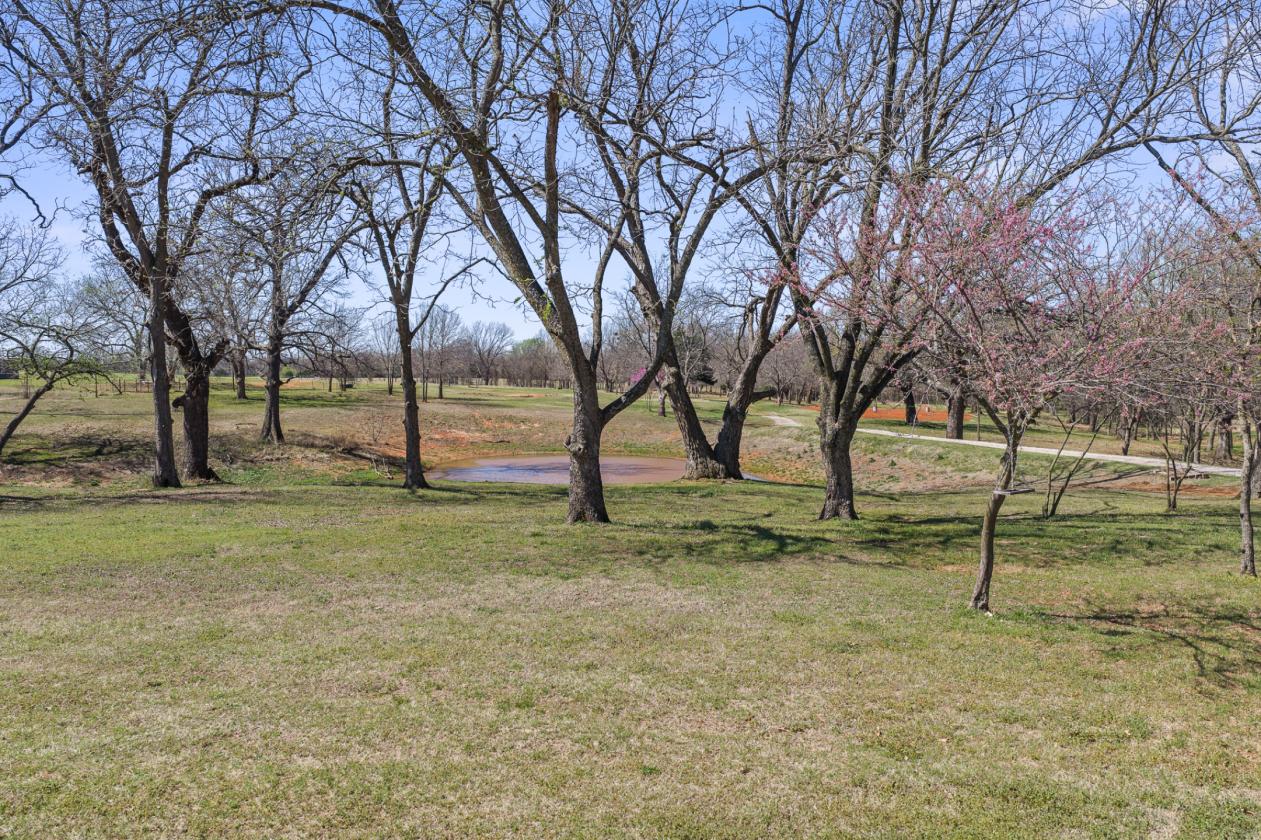 Home, Shop, Horse Barn on 25 acres - photo 9