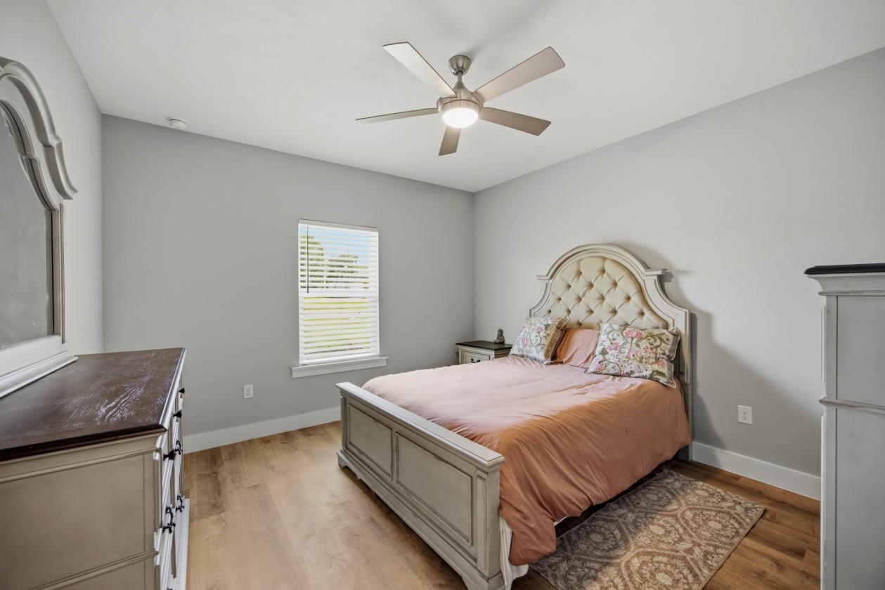 Equestrian elegance meets peaceful North Florida - photo 7