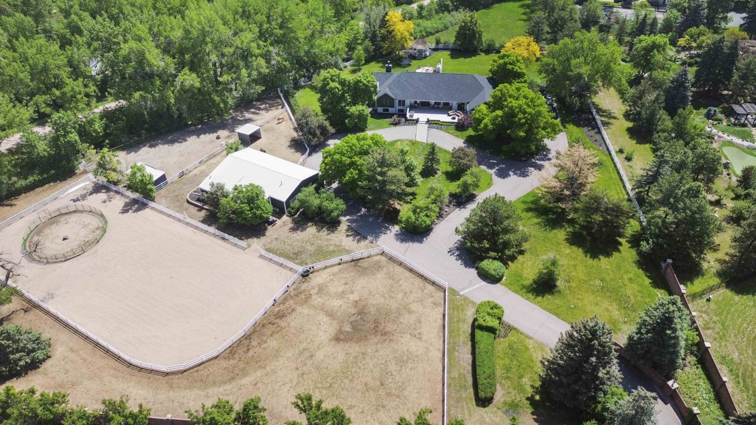 Horse Property for sale.