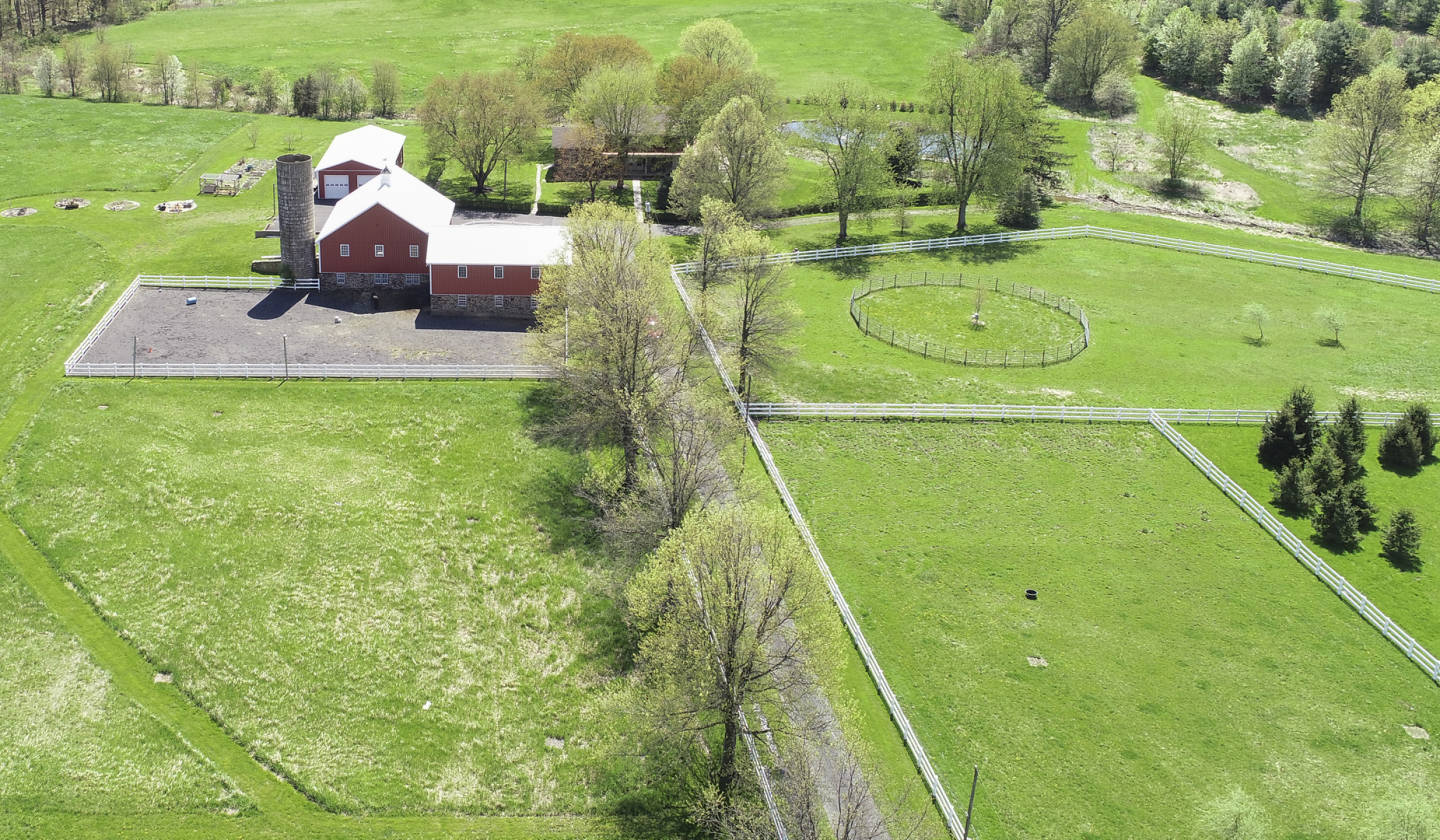 Quintessential Bucks County, Pennsylvania Horse Farm minutes to