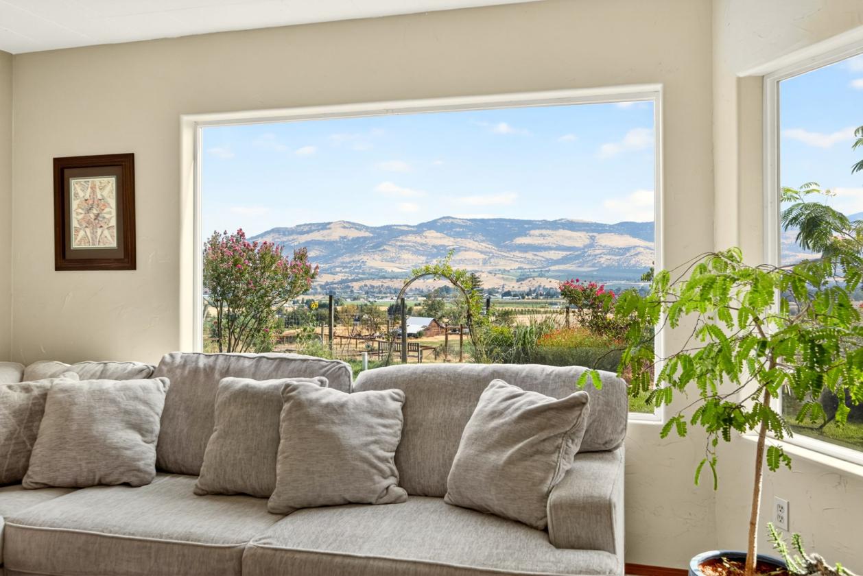 Horse property with two homes and expansive views! - photo 14
