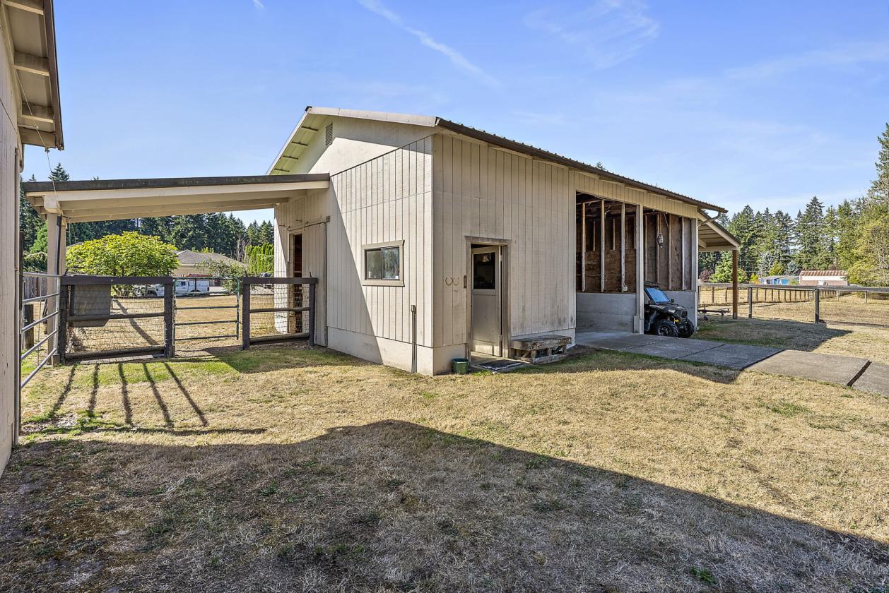 Endless Opportunities on over 5.5 acres - photo 12