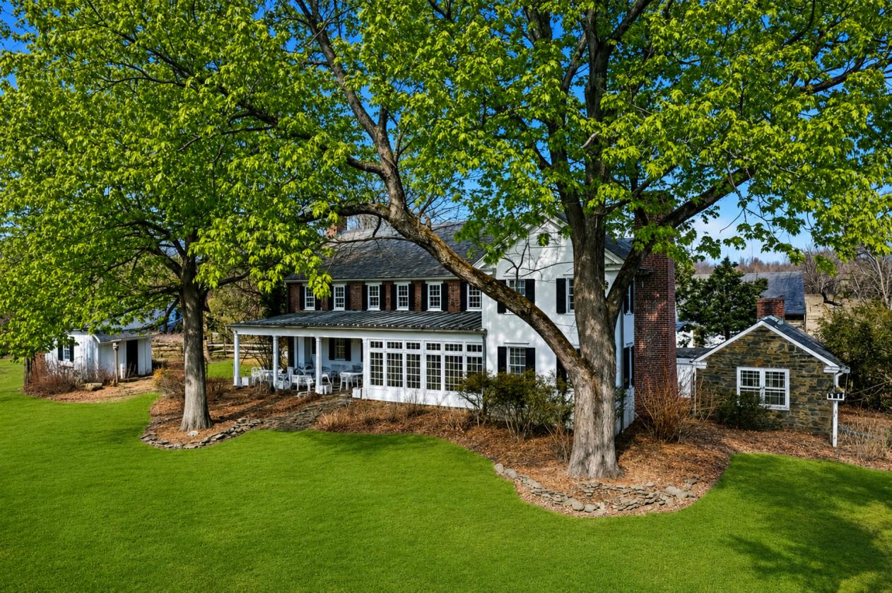 Rare Slice of Americana on 33 Acres - photo 1