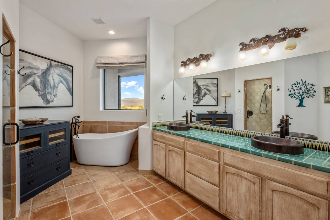 19 Acre Luxury Equestrian Estate - photo 22