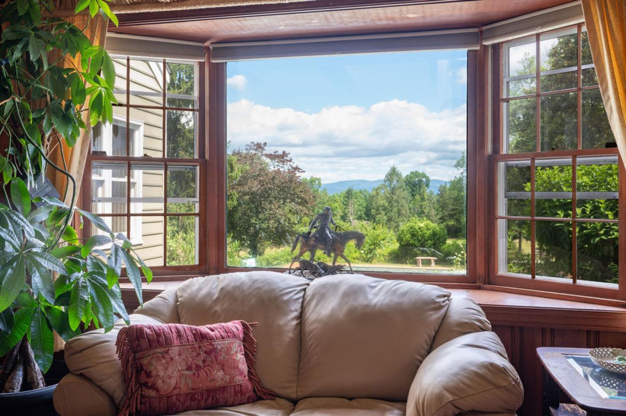 Stunning 30 Acre Horse Farm near Charlottesville - photo 8