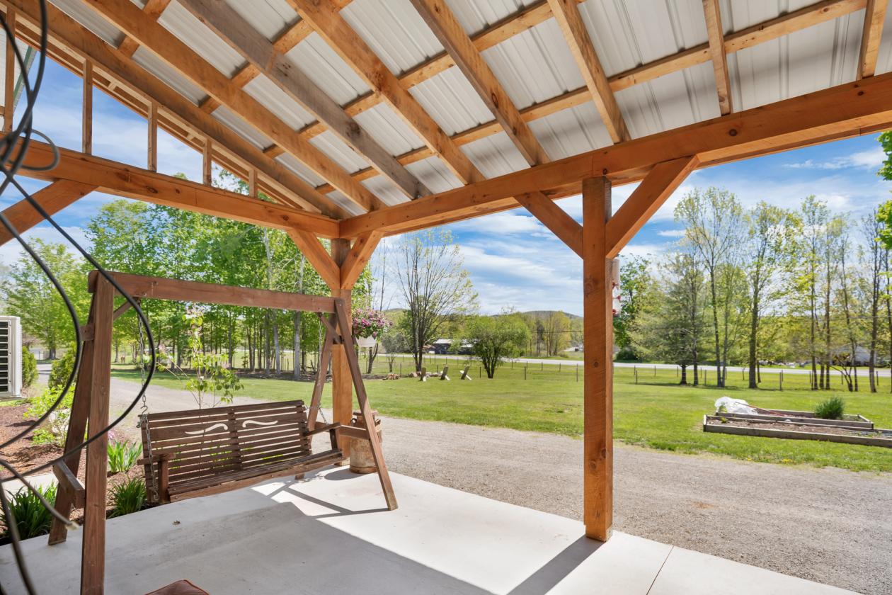 Upstate NY Equine Training & Breeding Facility - photo 15