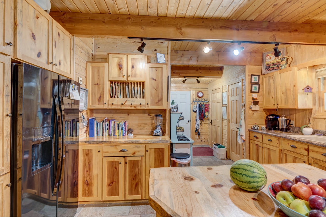 Black Hills Beautiful Horse Property with so Many Options!! Whitewood