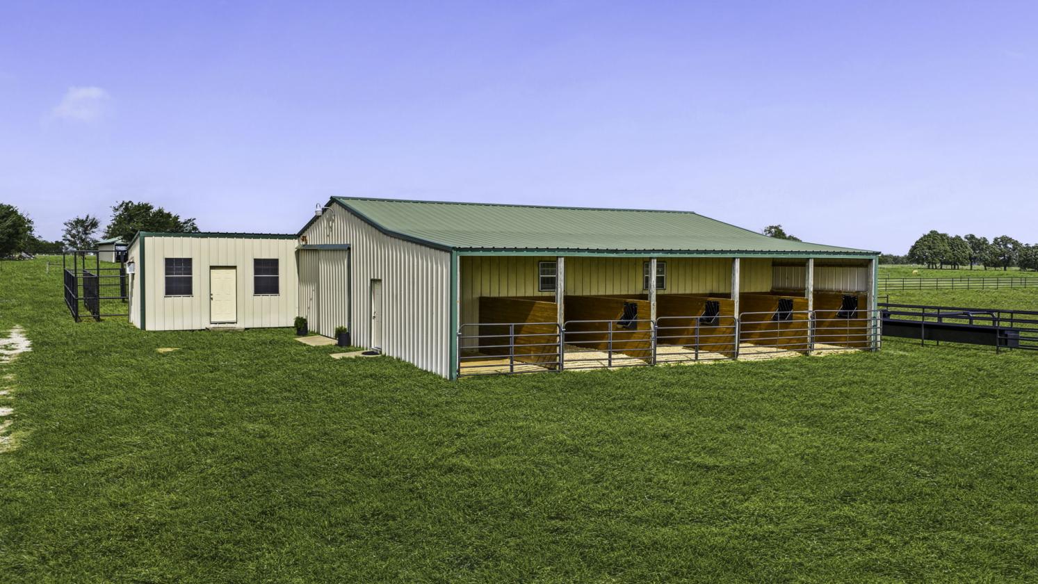 Premier Property with Luxury Home, Barn, and Arena - photo 30
