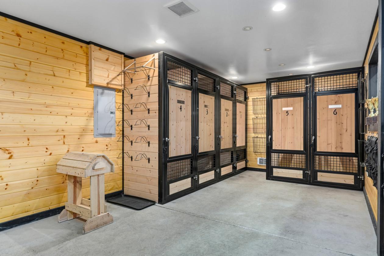 Koru Equestrian | Pacific Northwest Luxury Estate - photo 11