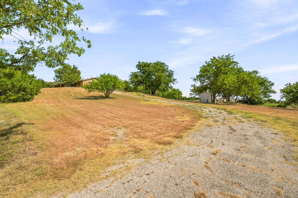Weatherford TX Horse Property on 3.7 Acres w/ Pool - photo 5