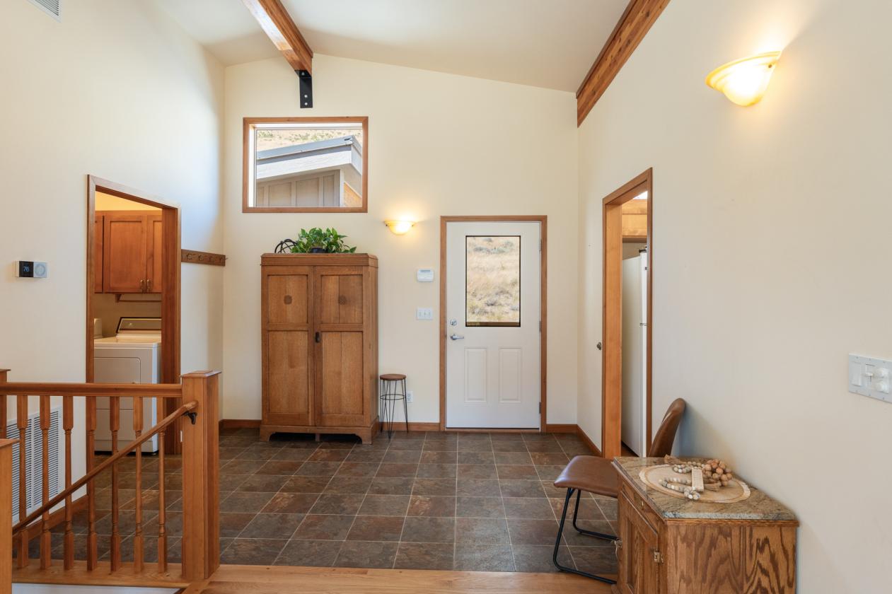 Craftsman Home on 4.66 Acres - photo 6
