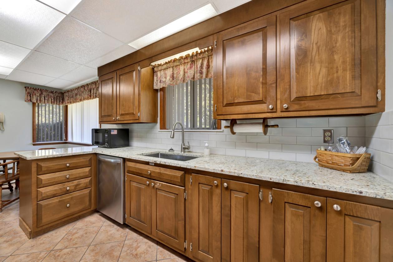 24 Acre Horse Farm - photo 16