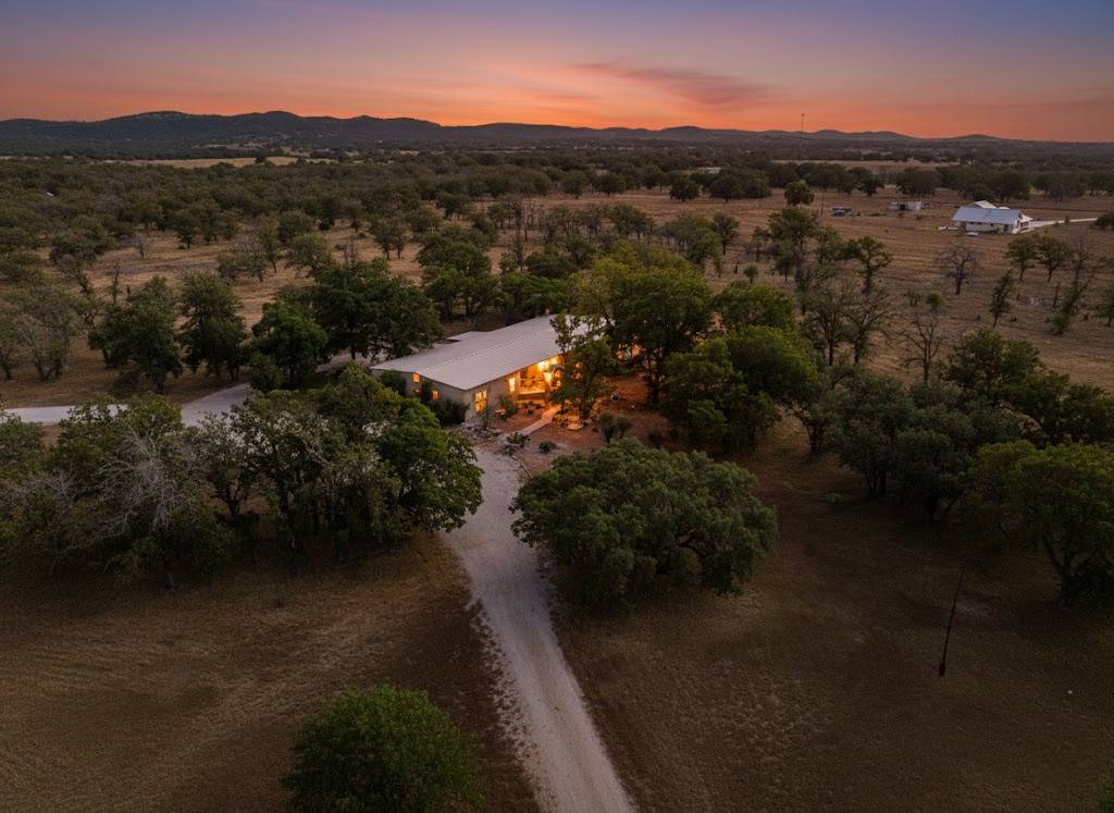 Horse Property for sale.