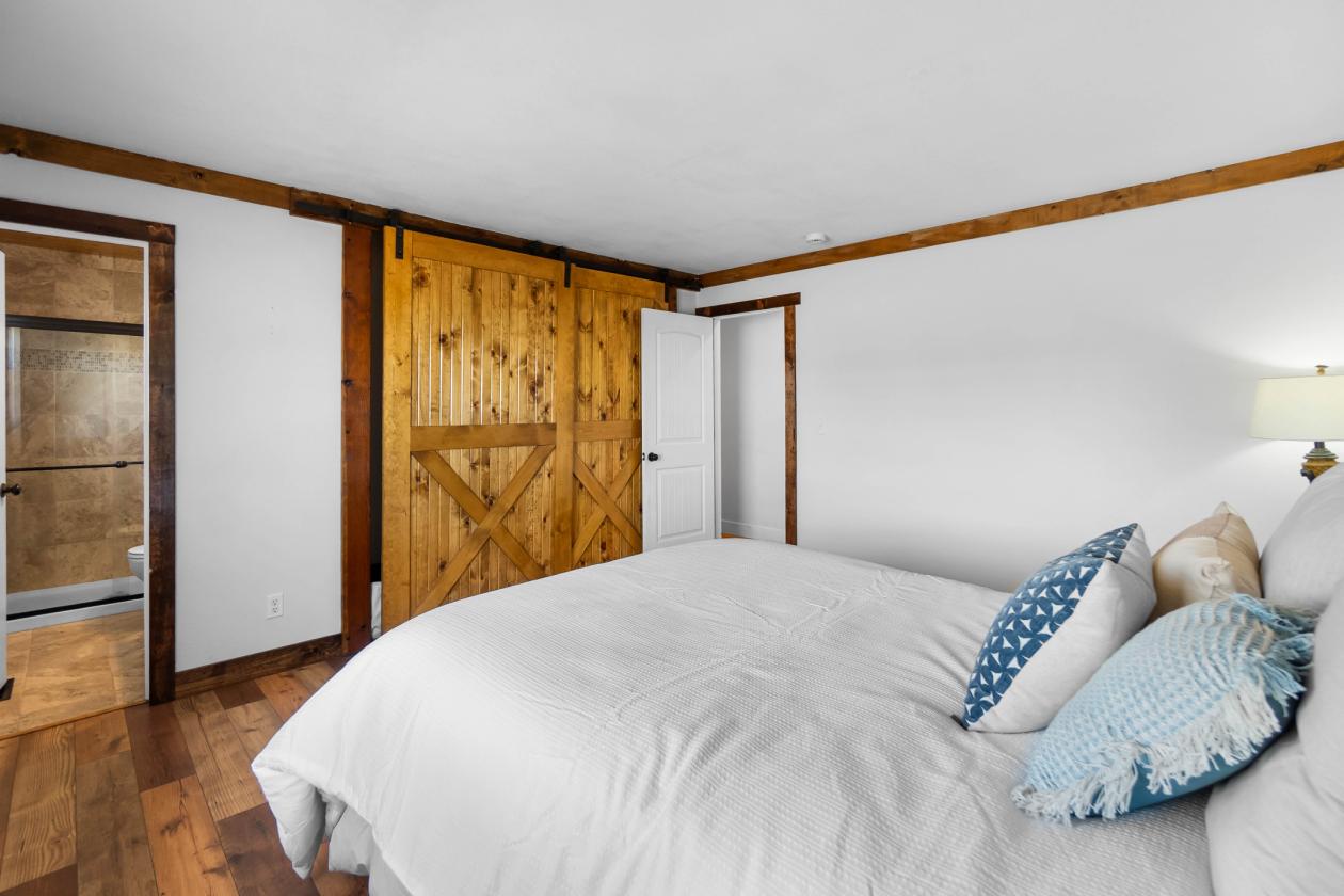 Exceptional Income-Producing Equestrian Property! - photo 12