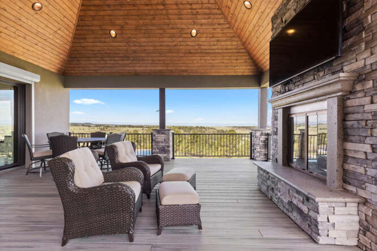 Luxury Horse Property With Amazing Views - photo 6