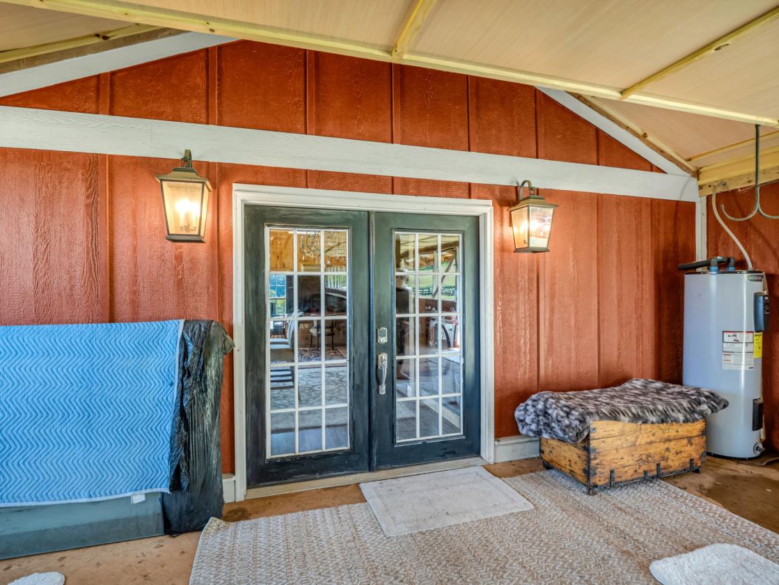 Not Your Ordinary Home Barndominium-Style Retreat - photo 14