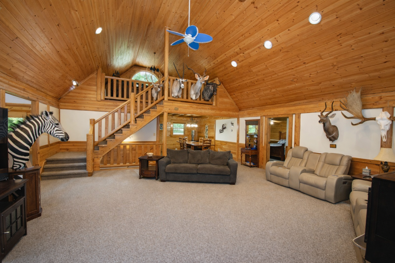 Little Creek Cabin - photo 4