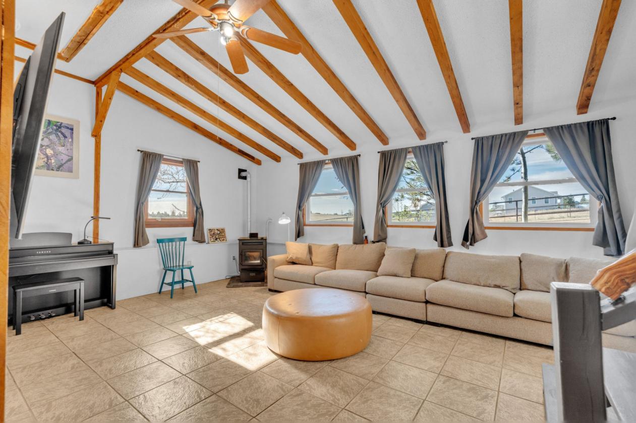 Close-in Equestrian Property! - photo 24